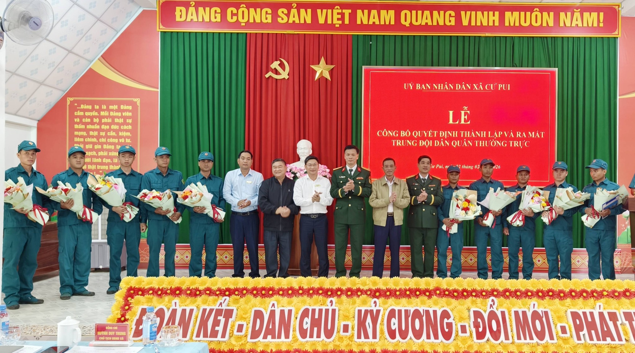 Xã Cư Pui ra mắt Trung đội Dân quân Thường trực