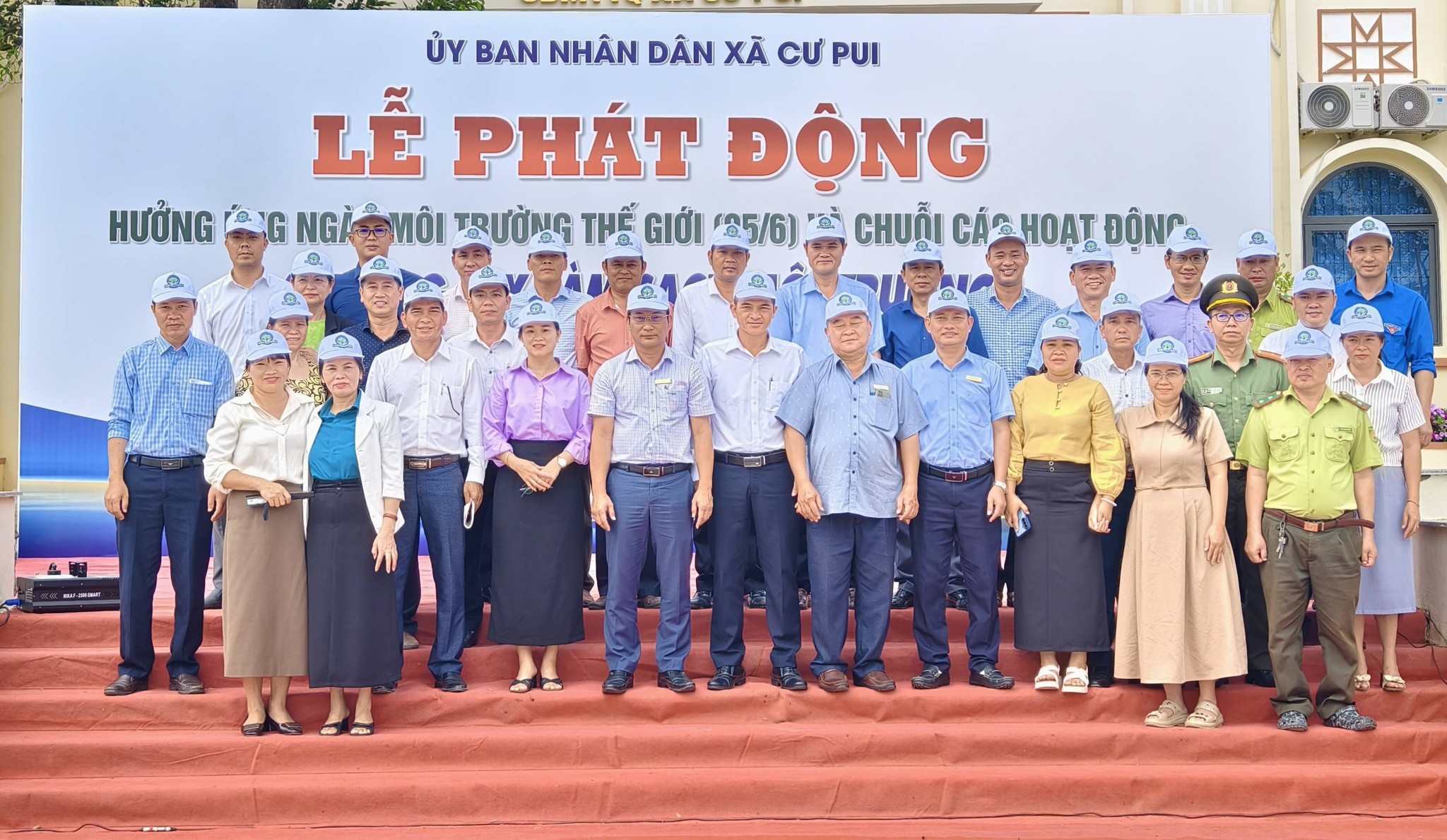 Phát động hưởng ứng Ngày Môi trường thế giới và chuỗi hoạt động “Chung tay làm sạch môi trường”.